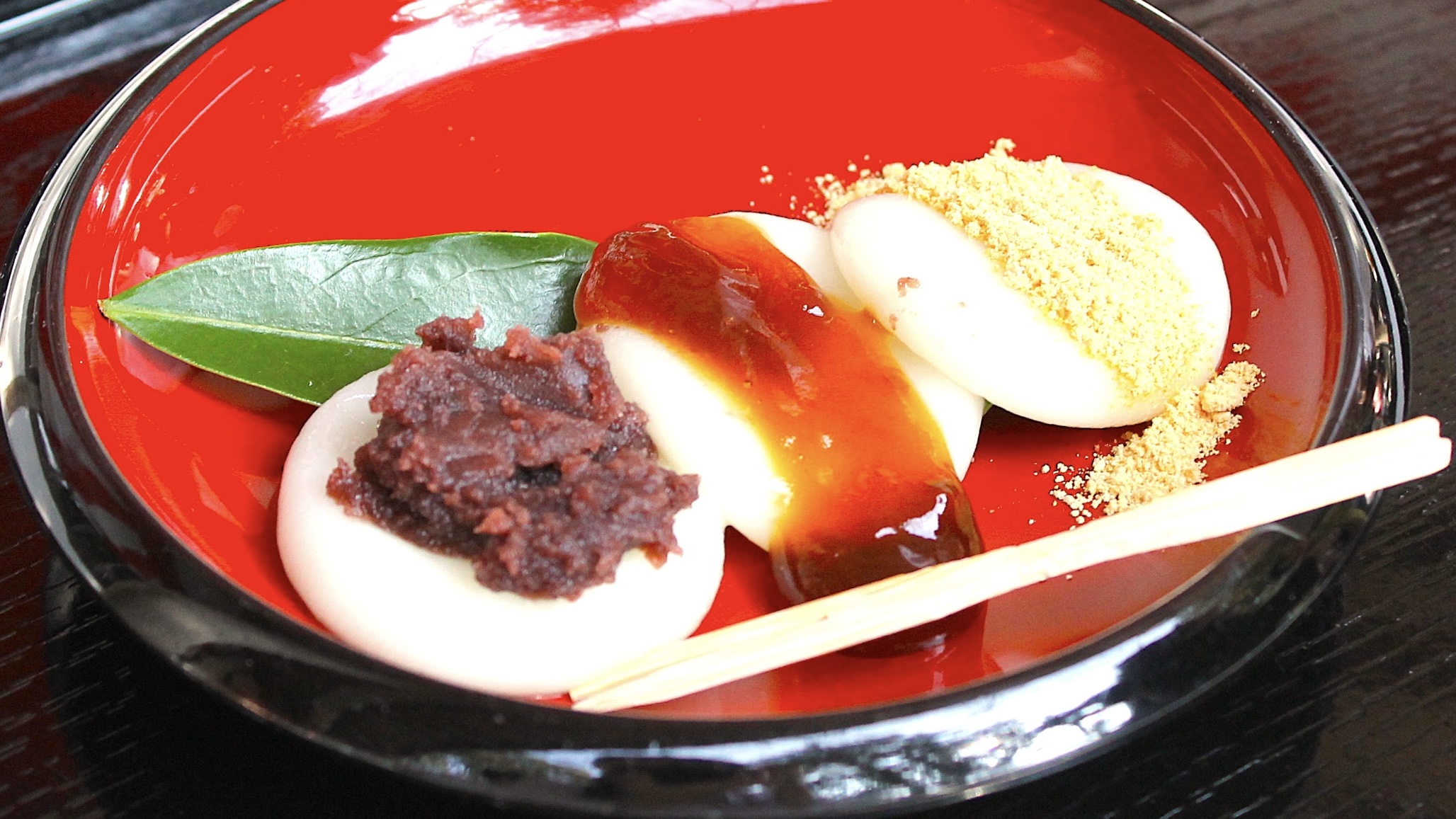 奥の宮稲荷神社 初午大祭(招福だんご祭)